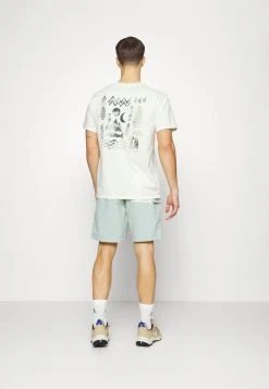 Hot Sale 🧨 Quiksilver RUN ASHORE - Sports Shorts - Frosty Green ⌛ -Quiksilver shop 0263501480f54b4392e932443e187842