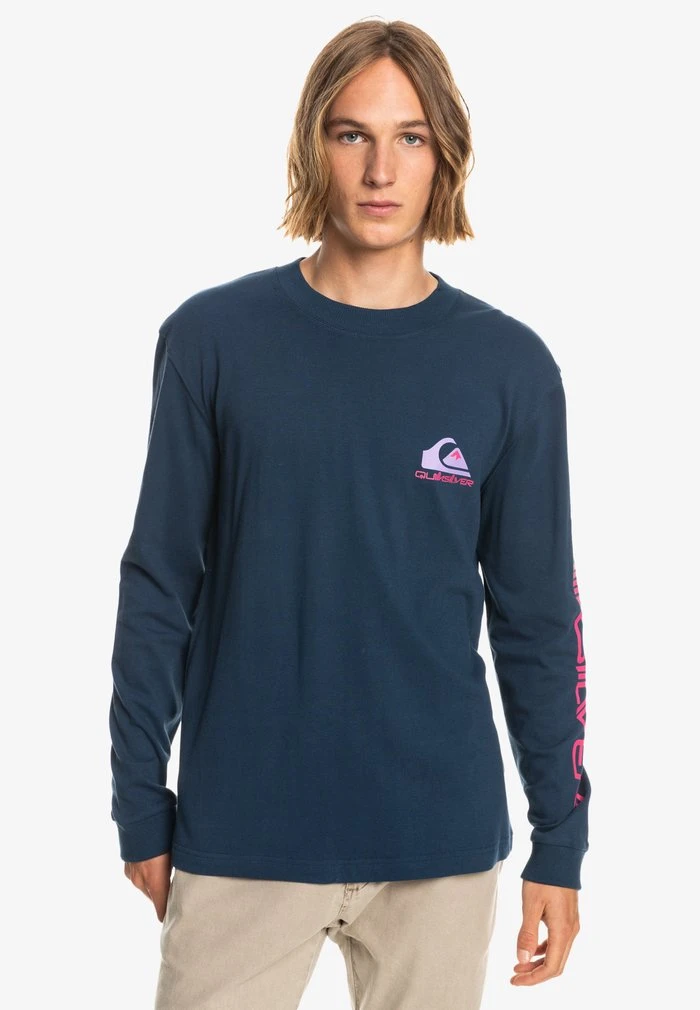 Brand new π Quiksilver Long Sleeved Top - Insignia Blue π₯° 3 Brand new π Quiksilver Long Sleeved Top - Insignia Blue π₯°