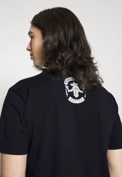 Cheapest ❤️ Quiksilver STRANGER THINGS SEASON ENDER TEE - Print T-shirt - Black 🛒 -Quiksilver shop 46928833ef5a4bd7b4a451716a5cd0d8