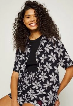 Best deal 🎁 Quiksilver STRANGER THINGS UPSIDE DOWN - Shorts - Black 😉 -Quiksilver shop 4ffd27877c004b8ca65558e5c3b06f33