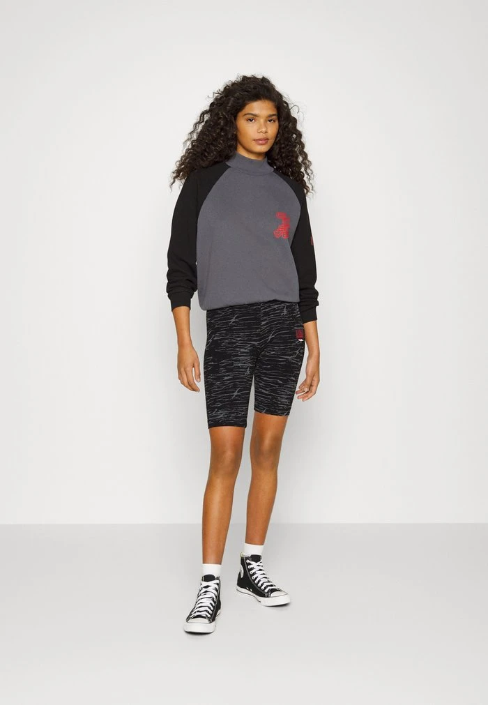 Best reviews of π Quiksilver STRANGER THINGS UPSIDE DOWN BIKE - Shorts - Static Black π 4 Best reviews of π Quiksilver STRANGER THINGS UPSIDE DOWN BIKE - Shorts - Static Black π - Image 2