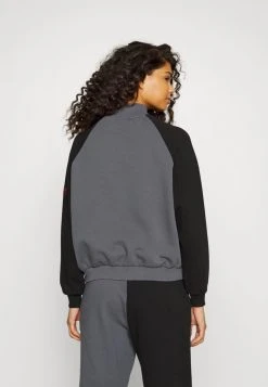 Deals ✔️ Quiksilver STRANGER THINGS UPSIDE DOWN - Sweatshirt - Iron Gate 🧨 -Quiksilver shop 5e4313b88d2343988d11b54a20d3a4c7