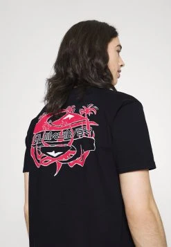 Buy 🤩 Quiksilver STRANGER THINGS VECNAS LAIR TEE - Print T-shirt - Black 🧨 -Quiksilver shop 76136e55f7cd4ec897d266474d58cd30