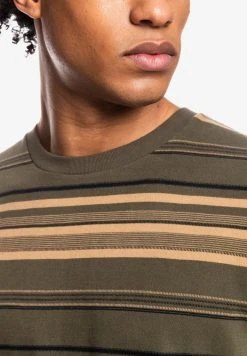 Deals ⌛ Quiksilver BEN TRE SS - Print T-shirt - Grape Leaf Ben Tre ❤️ 11 Deals ⌛ Quiksilver BEN TRE SS - Print T-shirt - Grape Leaf Ben Tre ❤️ -Quiksilver shop 7ab7be5e6db243b292181eccac1c157f