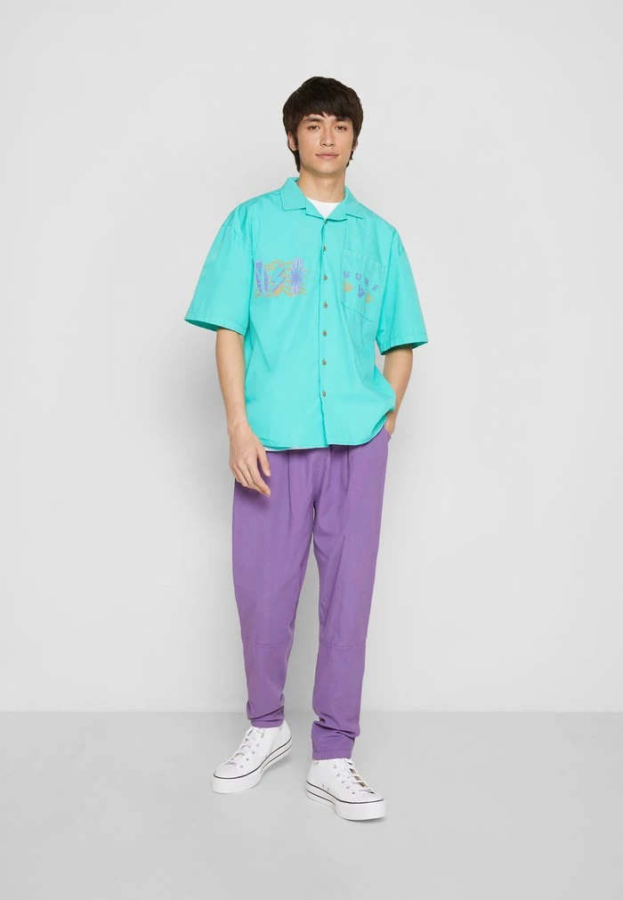 Buy π Quiksilver STRANGER THINGS THE ARGYLE PANT 2.0 - Trousers - Deep Lavender 𧨠4 Buy π Quiksilver STRANGER THINGS THE ARGYLE PANT 2.0 - Trousers - Deep Lavender 𧨠- Image 2