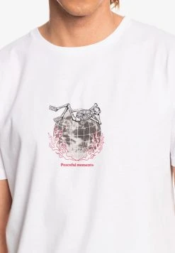 Promo ✨ Quiksilver ACTION REPLAY - Print T-shirt - White ✔️ -Quiksilver shop 820b81ec052045b689d1d60aa7489ab7