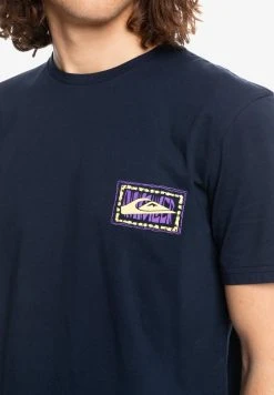 Discount π Quiksilver ECHOES IN TIME SS - Print T-shirt - Navy Blazer π 11 Discount π Quiksilver ECHOES IN TIME SS - Print T-shirt - Navy Blazer π -Quiksilver shop 9d41e15b50ca42a9bf924e2b00d2bd87