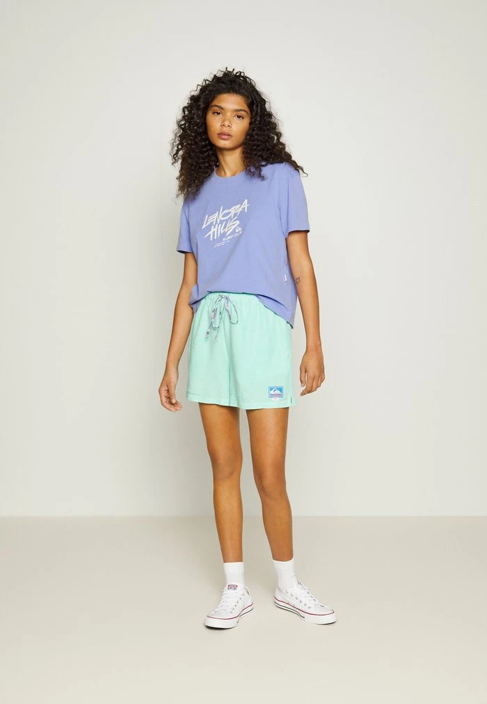 Deals 𧨠Quiksilver STRANGER THINGS 86 CROP TEE - Print T-shirt - Jacaranda π 4 Deals 𧨠Quiksilver STRANGER THINGS 86 CROP TEE - Print T-shirt - Jacaranda π - Image 2