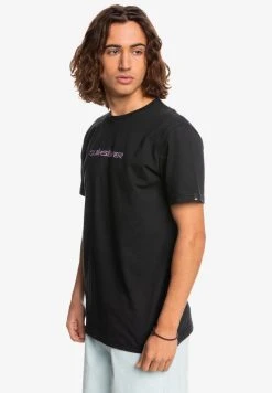 Best Pirce 💯 Quiksilver OMNI FONT - Print T-shirt - Black 😉 -Quiksilver shop b558182c0a2443a58f21ba99aa0ab93c