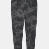 Buy 🎉 Quiksilver CLOUDY TIE DYE YOUTH - Tracksuit Bottoms - Black Cloudy ✔️ -Quiksilver shop bba84fae63c24a22b3897794a4b72910