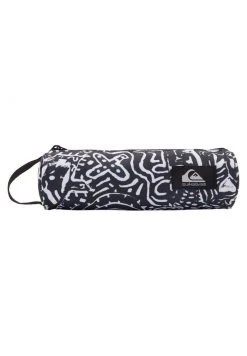 Budget ⌛ Quiksilver Pencil Case - Black/white 🌟