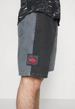 Flash Sale ⌛ Quiksilver STRANGER THINGS TRAILER PARK - Denim Shorts - Black 🔔 -Quiksilver shop ce8bd8f3d4734b5a9f480f10582f9504