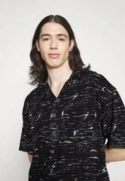 Buy ⌛ Quiksilver STRANGER THINGS VEINSCOSE 👚 SHIRT - 👚 SHIRT - Black 🤩 -Quiksilver shop cedaf2ab388f4297b794c301e9d1ffa4