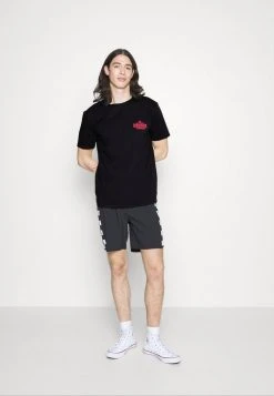 Best Sale β¨ Quiksilver STRANGER THINGS HELLBISCUS TEE - Print T-shirt - Black π 8 Best Sale β¨ Quiksilver STRANGER THINGS HELLBISCUS TEE - Print T-shirt - Black π -Quiksilver shop dab48173050b482c95672e38f74a1e96
