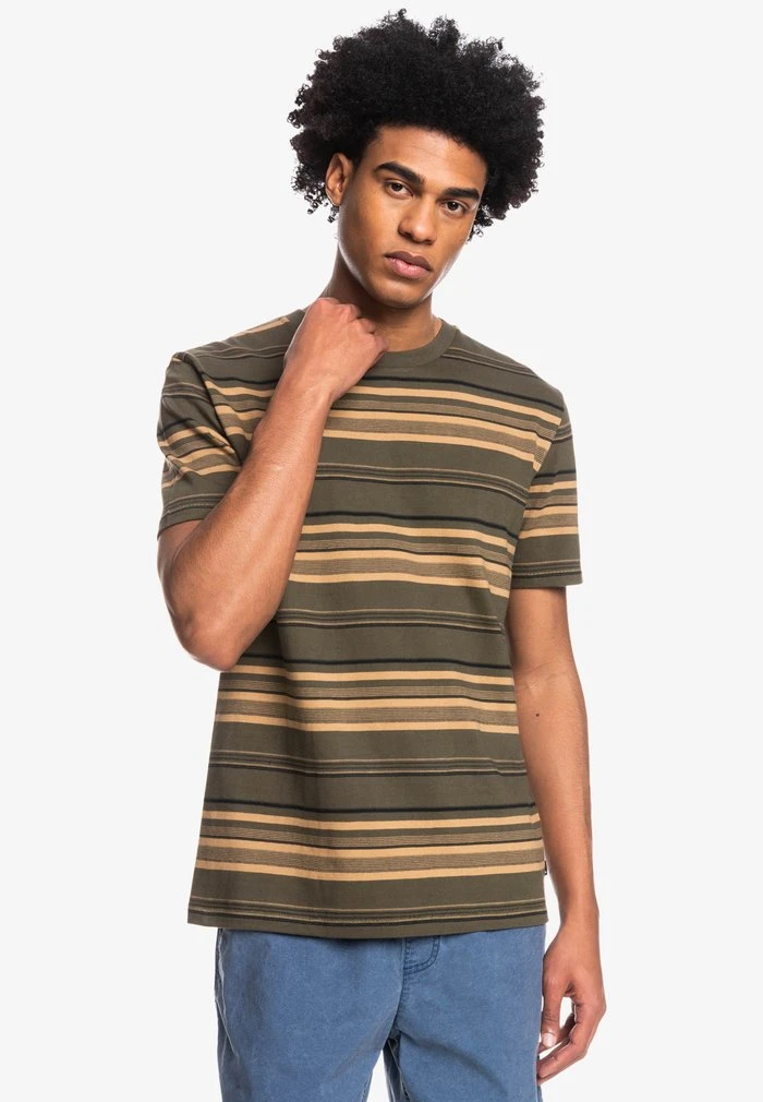 Deals ⌛ Quiksilver BEN TRE SS - Print T-shirt - Grape Leaf Ben Tre ❤️ 3 Deals ⌛ Quiksilver BEN TRE SS - Print T-shirt - Grape Leaf Ben Tre ❤️