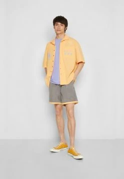 Quiksilver shop -Quiksilver shop e0172d7ace1947a09194a2b6ba9f90e3