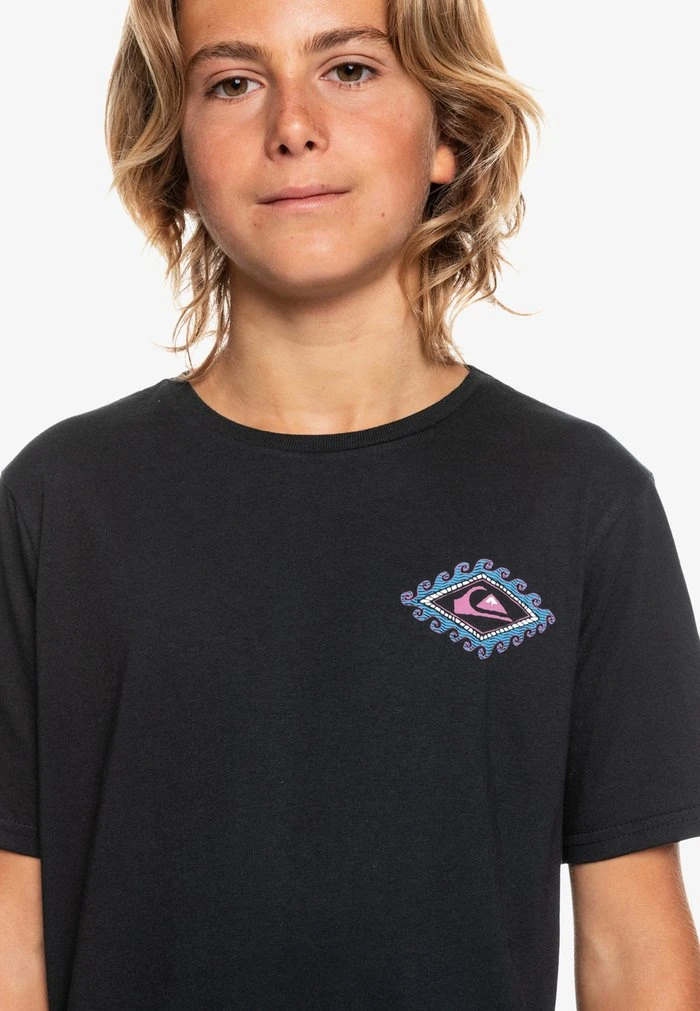 Hot Sale π Quiksilver MYTHIC LIMITS MANCHES COURTES - Print T-shirt - Black π 6 Hot Sale π Quiksilver MYTHIC LIMITS MANCHES COURTES - Print T-shirt - Black π - Image 4